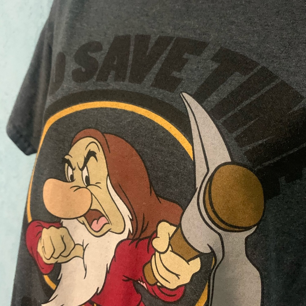 Disney Tee - Picture 3 of 8